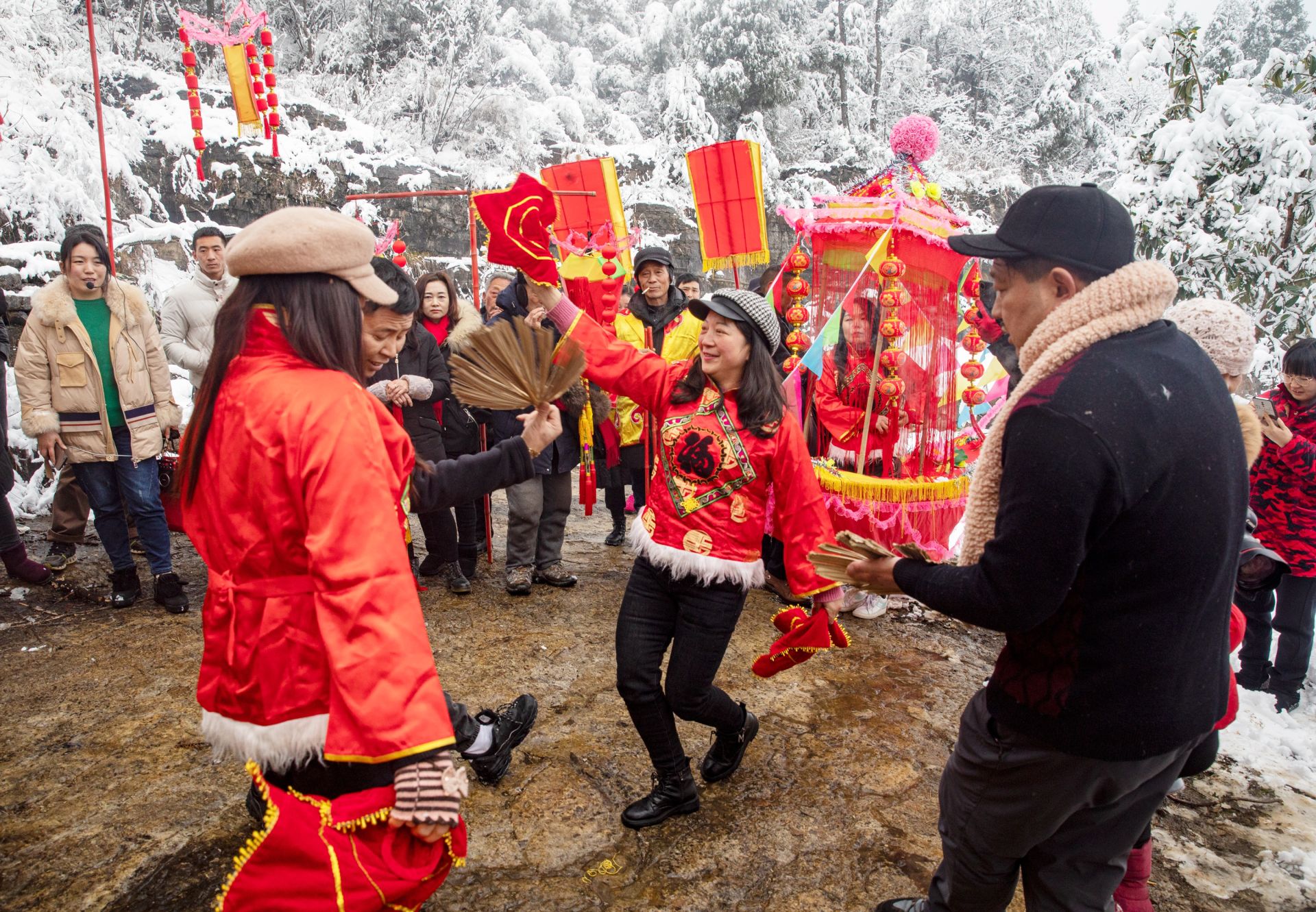 乡村划船运动会：乡土文化新亮点的简单介绍