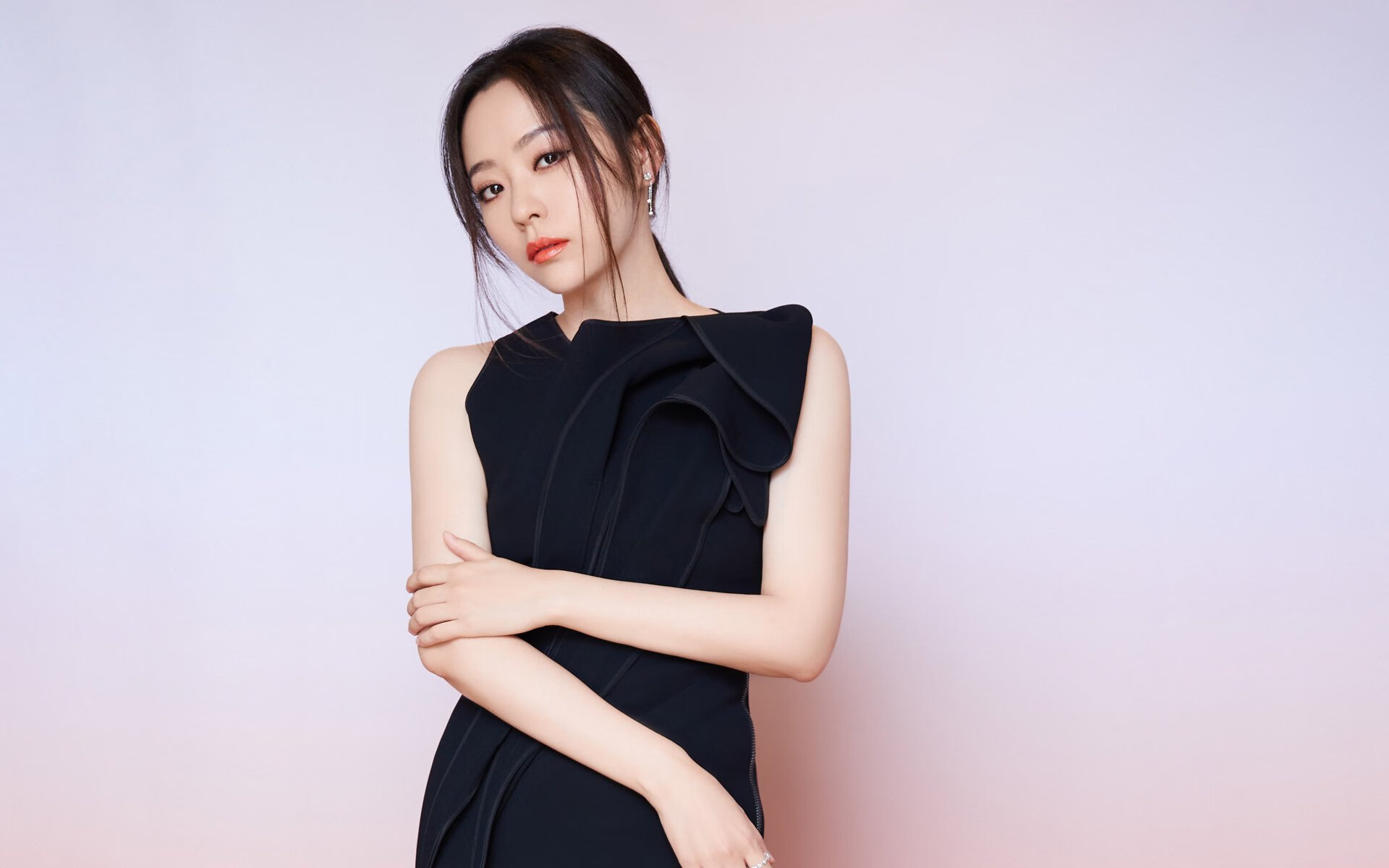 里尔主帅调整战术，里尔最近比赛