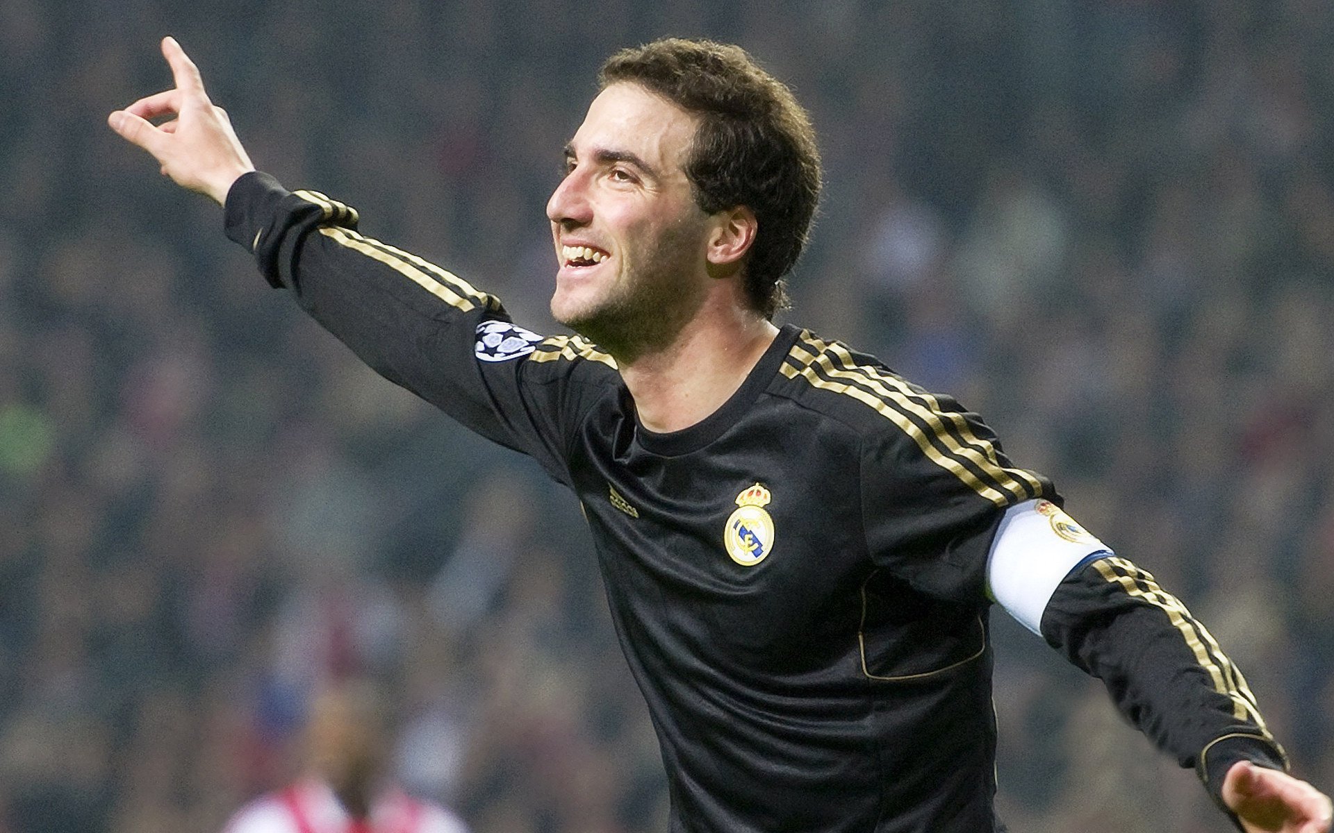 _奇才战术不断成熟,比赛表现稳定提升_,奇才厉害吗