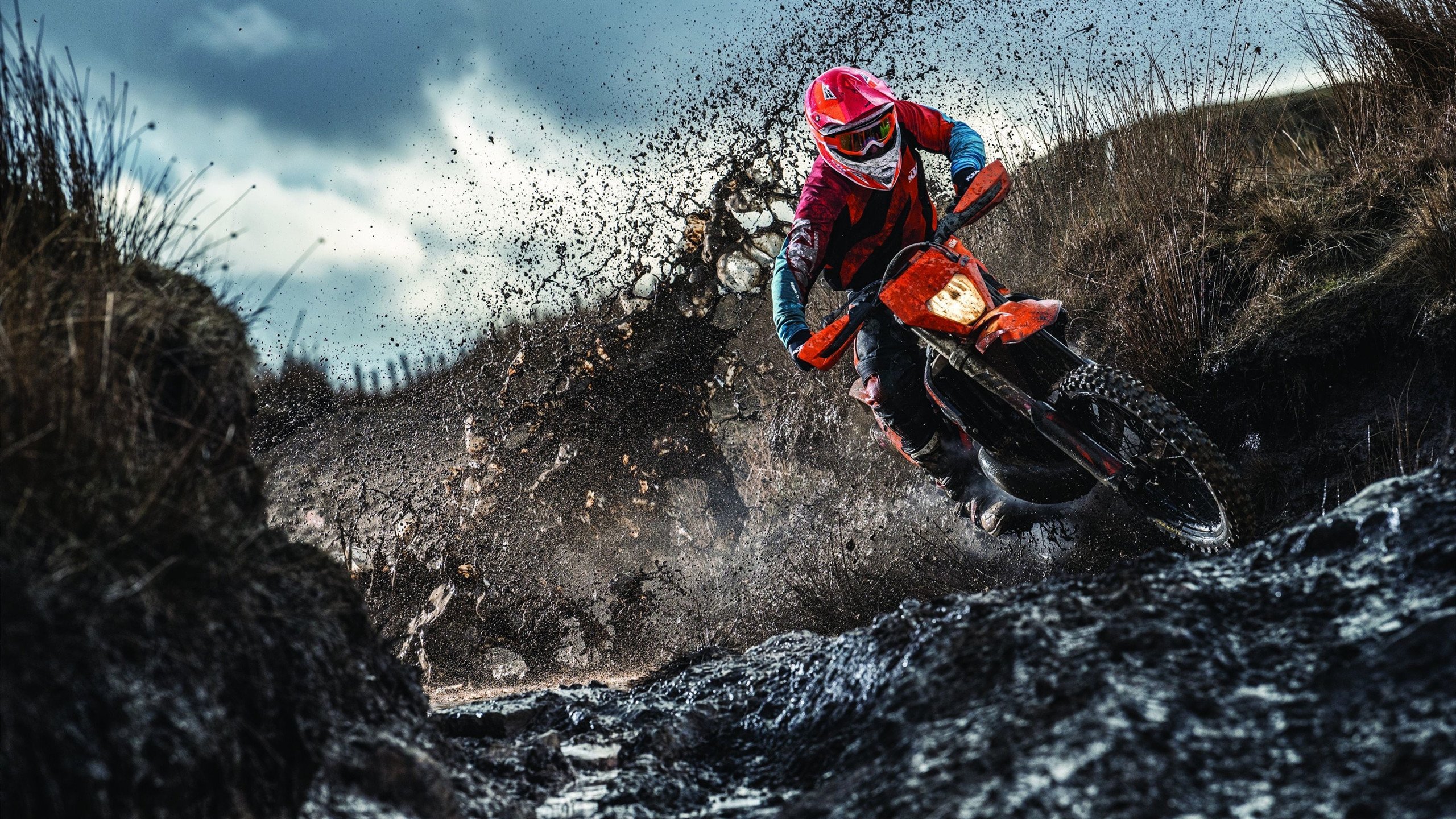 季后赛关键战中,他连续几次用“硬汉封堵”让对手陷入“绝境”!